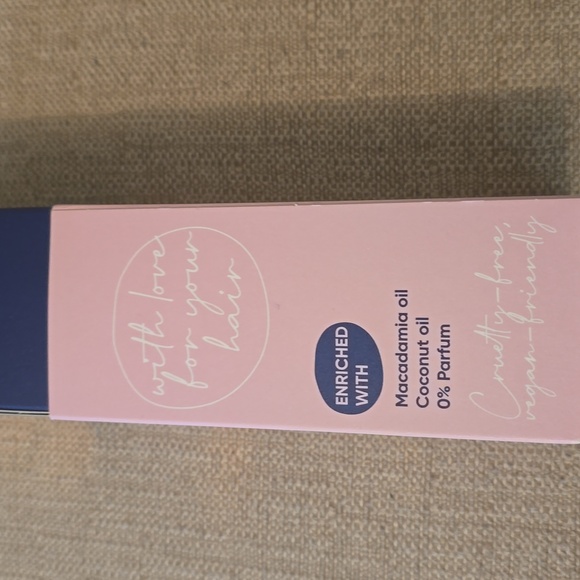 Moerie Ultimate Hair Growth Conditioner For All Hair Types - Picture 3 of 4